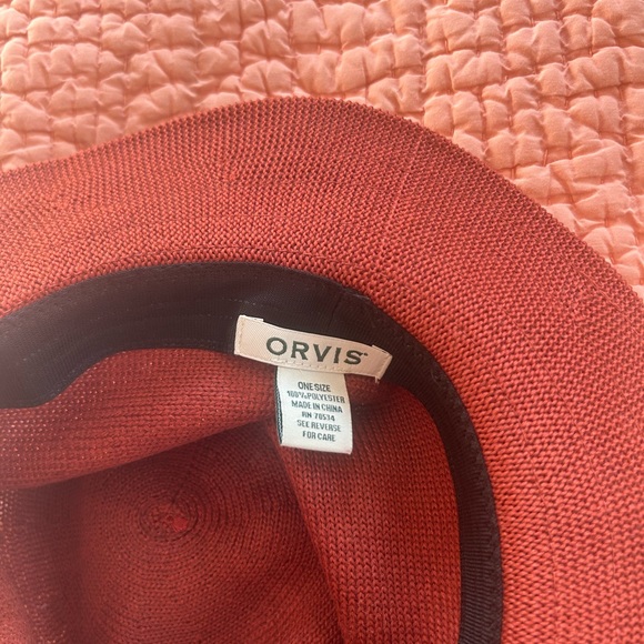 Plum Orvis hat - Picture 2 of 2